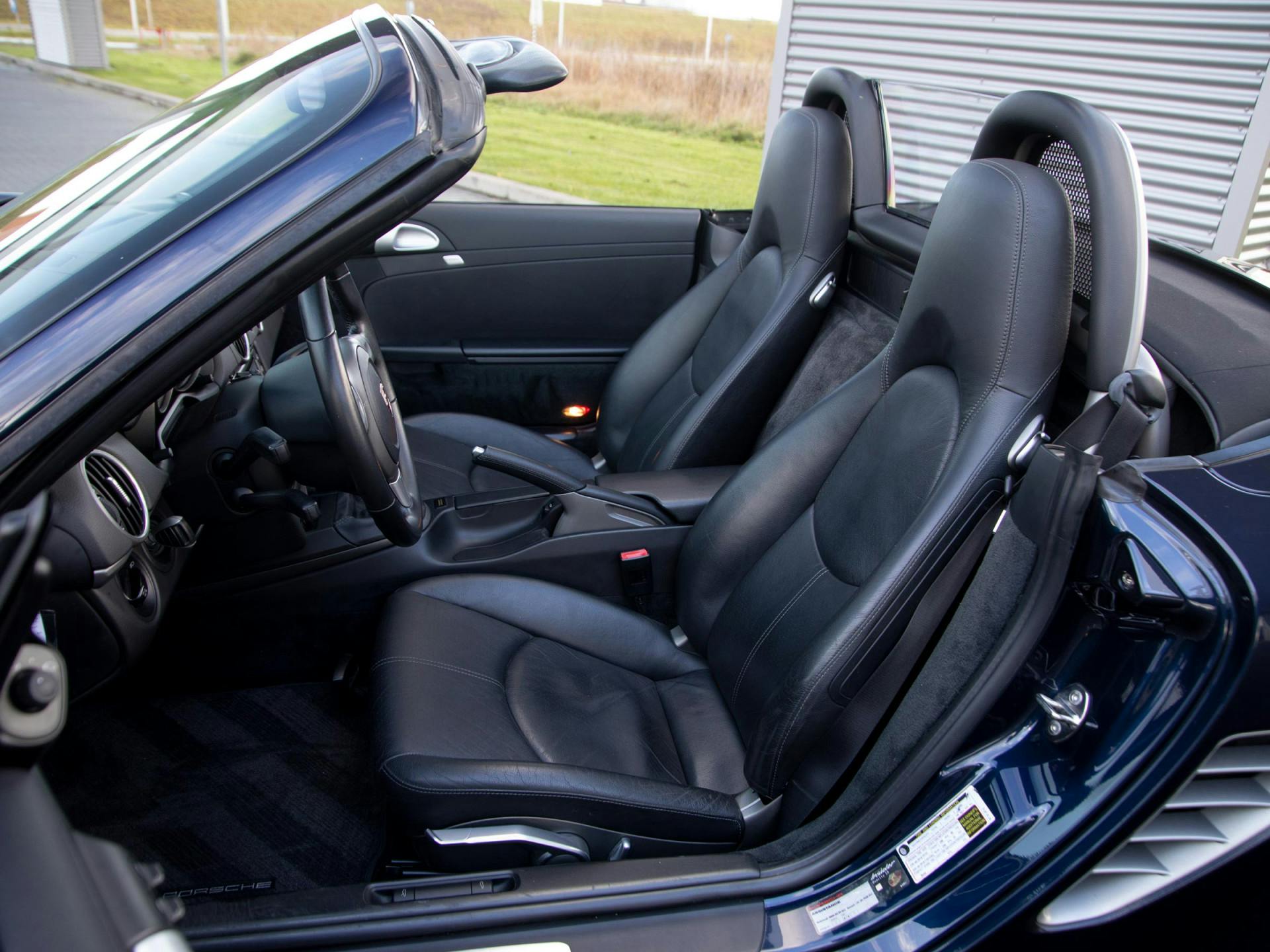 Porsche Boxster 2.7 | Sound-Package Plus | Stoelverwarming | Home-Link |